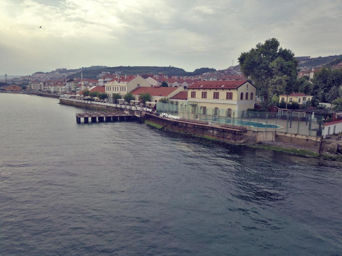 Montania Special Class Hotel Mudanya Exterior photo